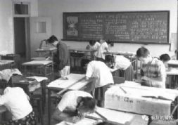 ͣˣǵ㻭ĵһŻеͼֽ